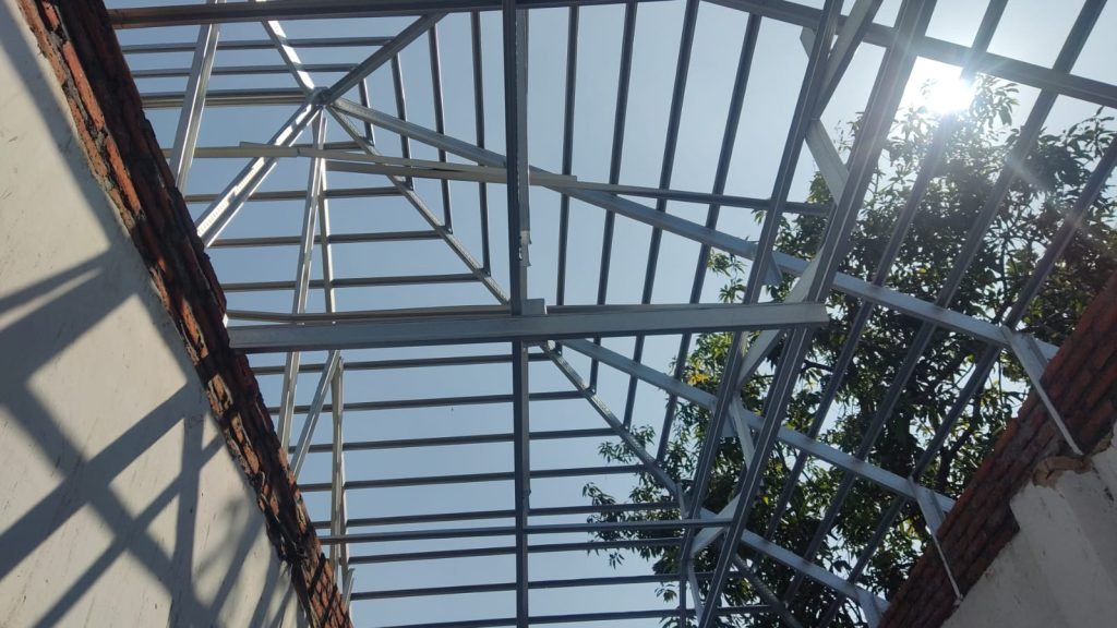 Harga Borong Kerja Atap Baja Ringan